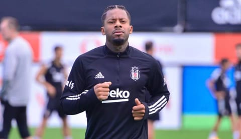 Jeremain Lens'ten Beşiktaş'a kötü haber!