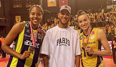 Josef de Souza finali izledi, maç sonu paylaşım yaptı