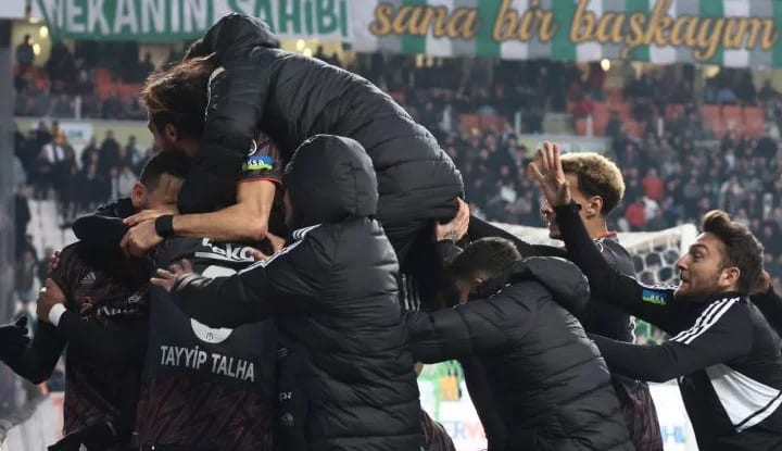 Josef De Souza'dan açıklamalar! "Fedakarlık yaparak oynuyorum"