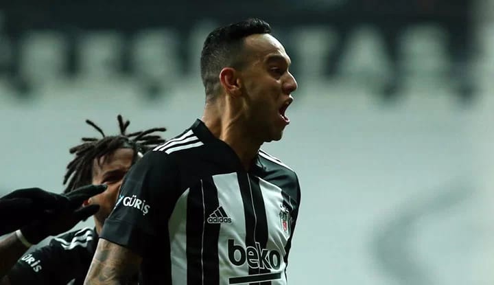 Josef de Souza'dan anlamlı hareket! Sosyal medyadan duyurdu!