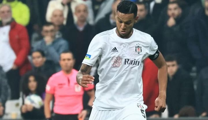 Josef De Souza'dan maç sonu açıklaması! "Yılın son maçını galibiyetle kapattık"