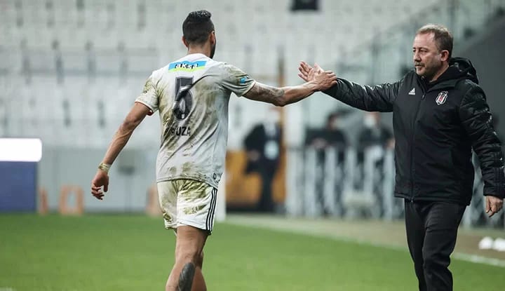 Josef de Souza'dan mesaj var!