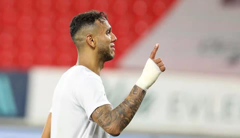 Josef de Souza'dan şampiyonluk ertesi sürpriz paylaşım