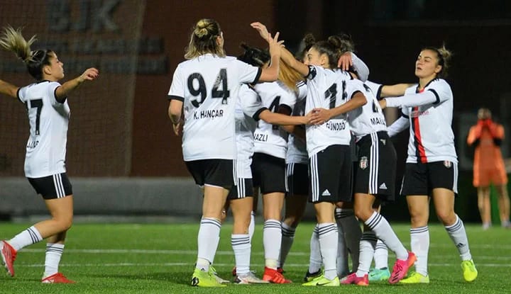 Kadın Futbol Ligi'nde gruplar belli oldu! Beşiktaş Vodafone, derbiyle başlıyor!