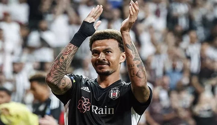 Karl Robinson'dan Dele Alli hakkında olay açıklama! "Soyunma odasında sürüklendi"