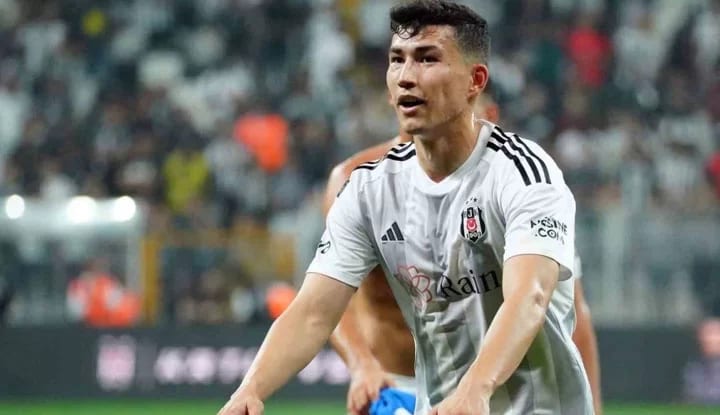 Kazakistan, Bahtiyar Zaynutdinov'un golleri ile kazandı!