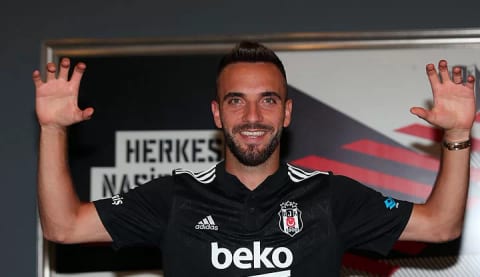 Kenan Karaman ıslıklandı!