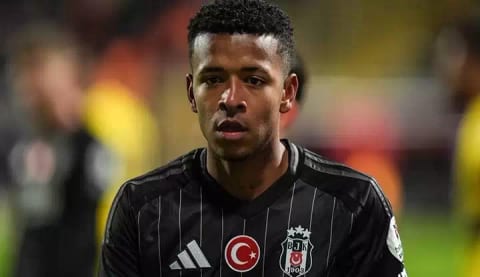 Keny Arroyo'dan tepki çeken paylaşım!
