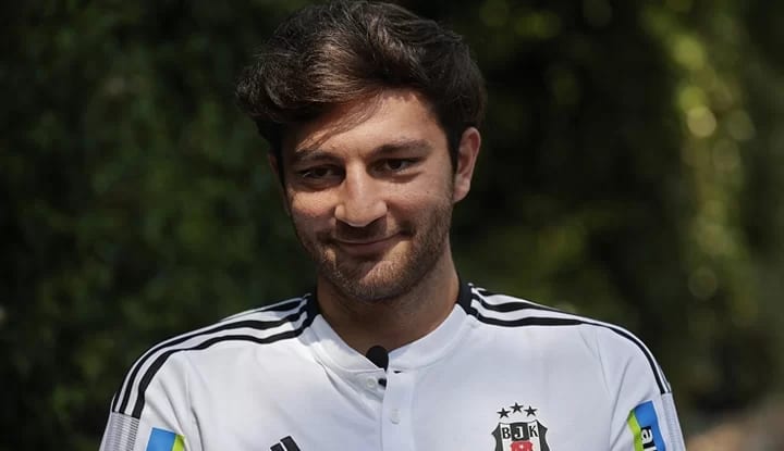 Korkmaz'dan Emrecan yorumu! "Beşiktaş, Emrecan'a..."