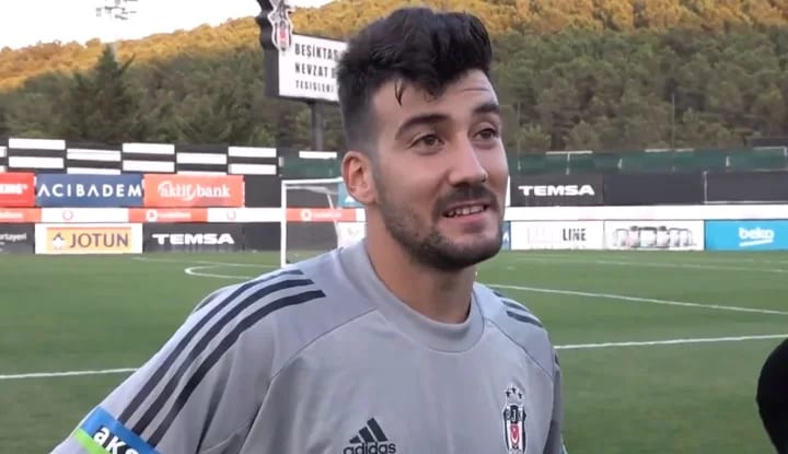 "Küçüklüğümden beri bu sevdanın tutkunuyum, bu formayı taşıyorsan..."
