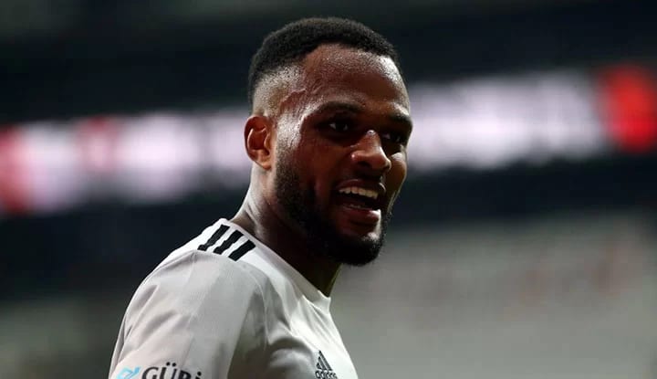 Larin'in menajerinden flaş transfer görüşmesi! Beşiktaş, teklifi reddetti! İşte gelişmeler...