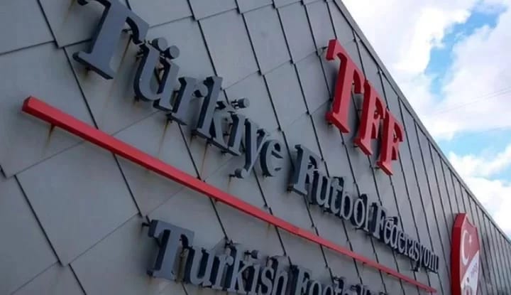 Ligler seyircili mi, seyircisiz mi oynanacak? TFF, tüm kuralları açıkladı!