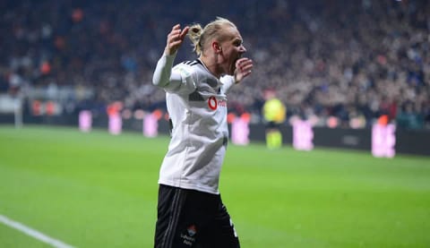 Liverpool taraftarlarının Domagoj Vida paylaşımları sosyal medyayı salladı!