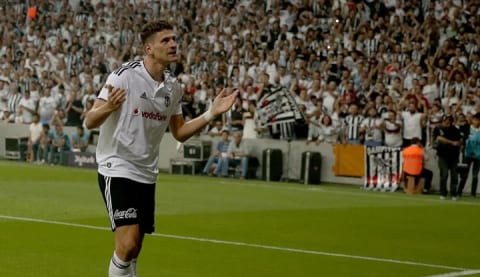 "Mario Gomez'in kalbinde Beşiktaş var"