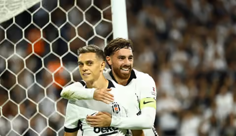 Marsilya’nın eski teknik direktörü Casoni: "Beşiktaş’ın kaliteli ve etkili bir hücum hattı var"