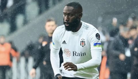 Masuaku'dan geçmiş olsun mesajı!