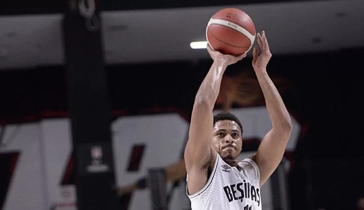 Matt Mitchell'dan maç sonu açıklaması! "Hedefimiz birinci olmak"