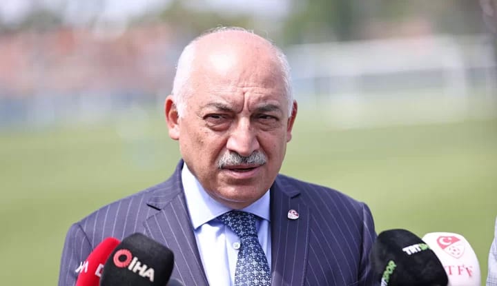 Mehmet Büyükekşi’den açıklama! “Bazı kulüplerimiz motokuryeyle…”