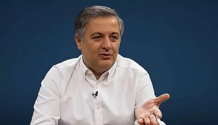 Mehmet Demirkol'dan derbi yorumu! "Santos'un memnun olmadığını düşünmüyorum"