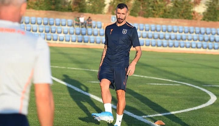 Mehmet Topal'dan transfer cevabı! "Beni tanıyanlar bilir..."