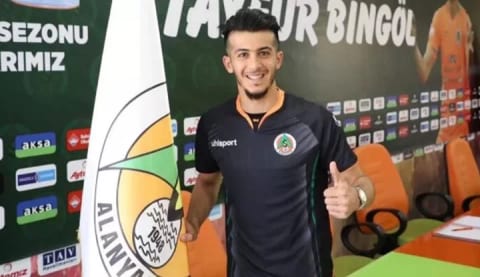 Menajerinden Okay ve Tayfur Bingöl açıklaması!