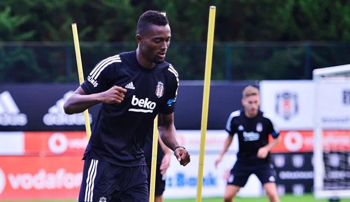 Mensah, Denizlispor maçında oynayabilecek mi?