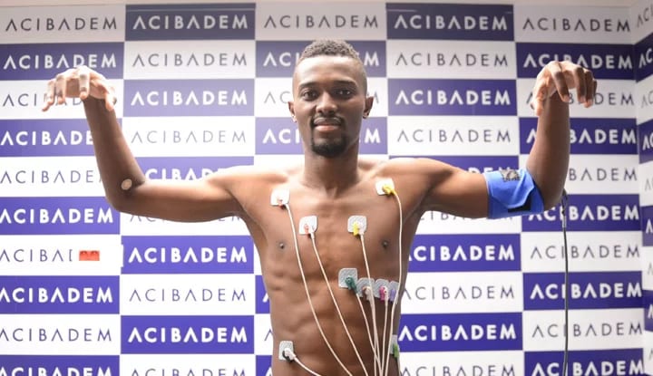 Mensah sağlık kontrolünden geçti