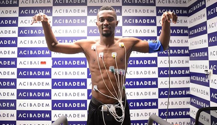 Mensah'ın Koronavirüs test sonucu belli oldu!