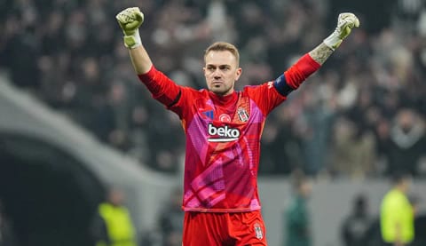 Mert Günok: Futboldan daha önemli şeyler var