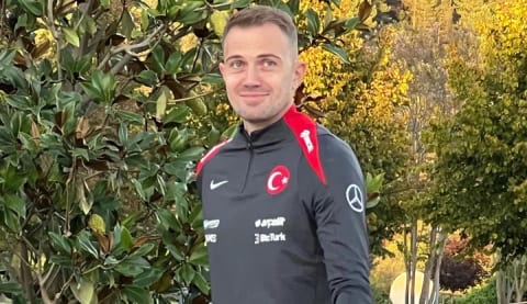 Mert Günok'tan açıklamalar! "Genç bir takımız"