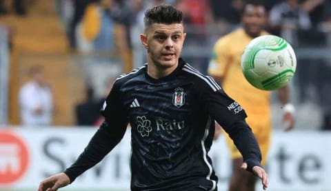 Milot Rashica, Başakşehir maçında yer almayacak!
