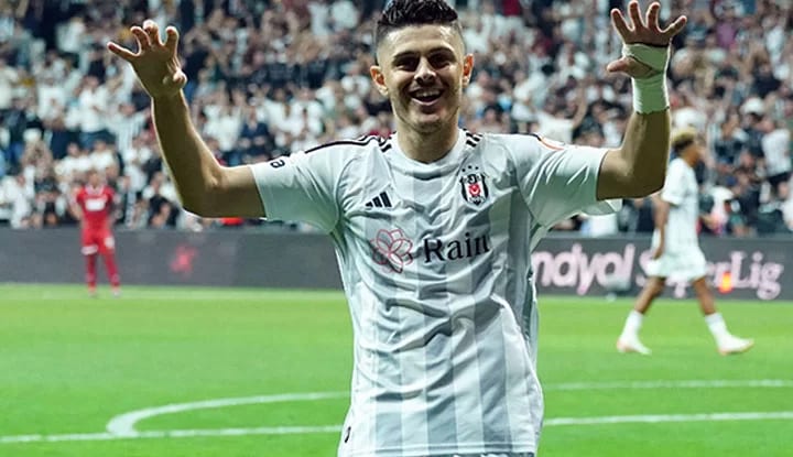 Milot Rashica'ya Championship'ten talip!