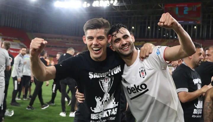 Montero, Beşiktaş'ta kalacak mı? Canlı yayında açıkladı!