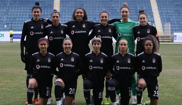 Namağlup lider Beşiktaş Vodafone, Ankara deplasmanında galip!
