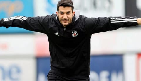 "Necip Uysal'ın heykelini diksinler"