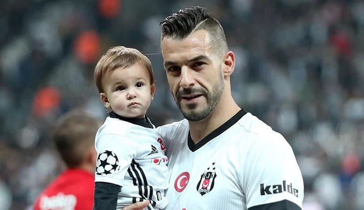 Negredo'nun yeni kulübü belli oldu! Resmen açıklandı!