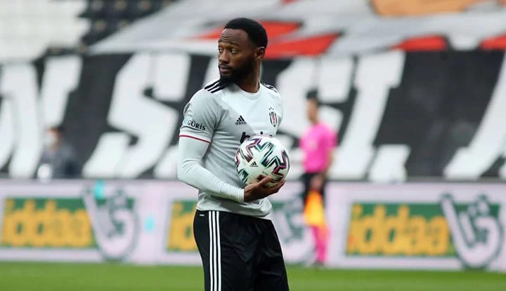 N'Koudou'nun penaltı vuruşu öncesi dikkat çeken ayrıntı