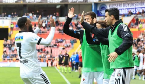 N'Koudou'ya Katar morali