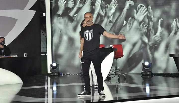 "Ödül Senin" gecesinde şaşırtan bağış!