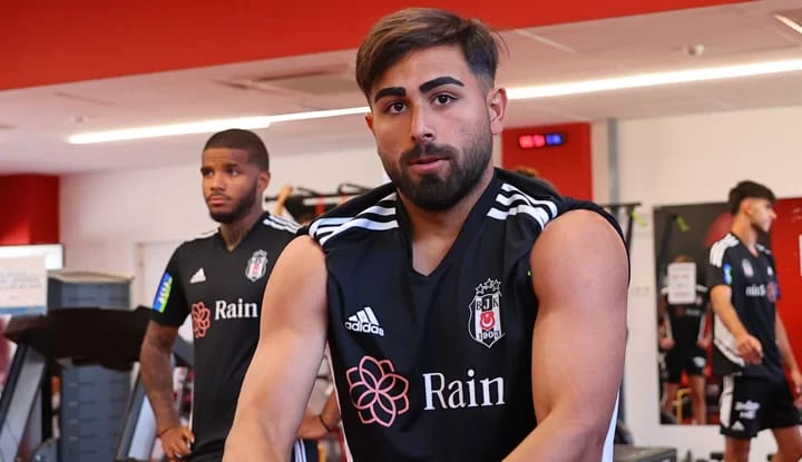 Oğuzhan Akgün, maç sonrası konuştu! "Hocam nerede görev verirse orada oynarım"