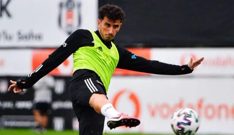 Oğuzhan Özyakup'a Süper Lig'den sürpriz teklif! Görüşme yapıldı!