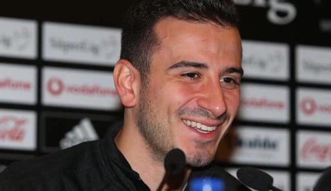 Oğuzhan Özyakup'tan yönetimi sevindiren haber