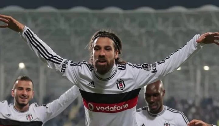 Olcay Şahan'dan derbi yorumu! "Beşiktaş, Fenerbahçe maçlarında hep tarih yazmıştır"