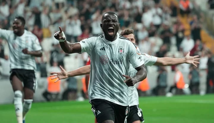 Omar Colley'den VAR açıklaması! "VAR'ın işleri kolaylaştırması lazımdı"