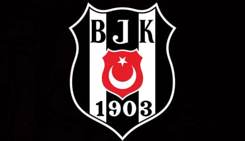 "Önder hocadan ricam; lütfen kulaklarını çek"