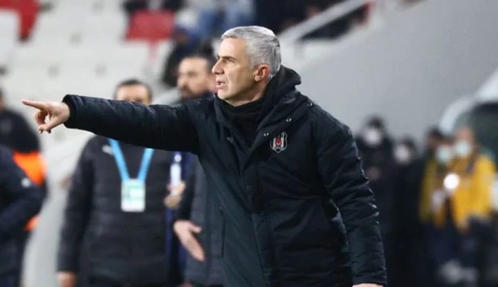 Önder Karaveli'den Alex Teixeira, Atiba ve Vida açıklaması