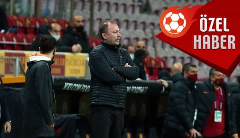 ÖZEL HABER | İşte derbinin devre arasında yaşanan skandalın tüm detayları! Sergen Yalçın'a büyük saygısızlık...
