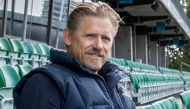 Peter Schmeichel, Mert Günok'un pozisyonunu yorumladı! "İnanılmaz..."