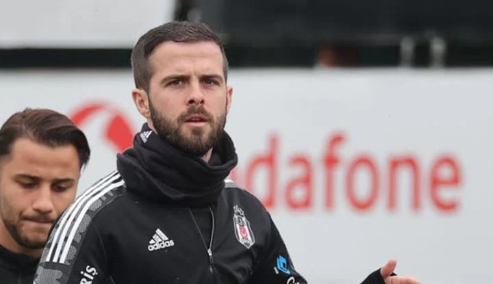Pjanic'ten maç sonu Valerien Ismael'e ilk 11 mesajı
