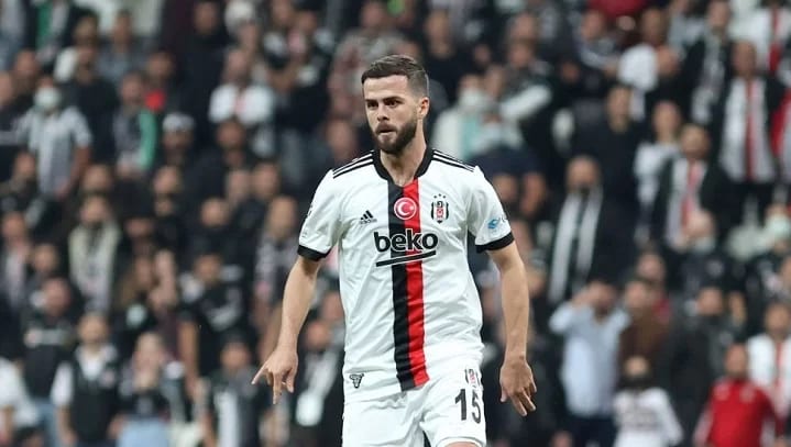 Pjanic'ten takım arkadaşlarına motivasyon konuşması